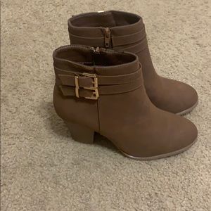 Brown Rue21 booties